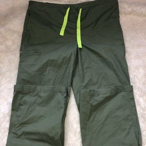 Iguanamed olive green scrub pants